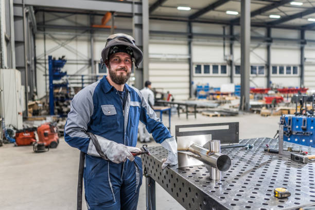 Best Structural Steel Welding in Rainbow Lakes Estates, FL